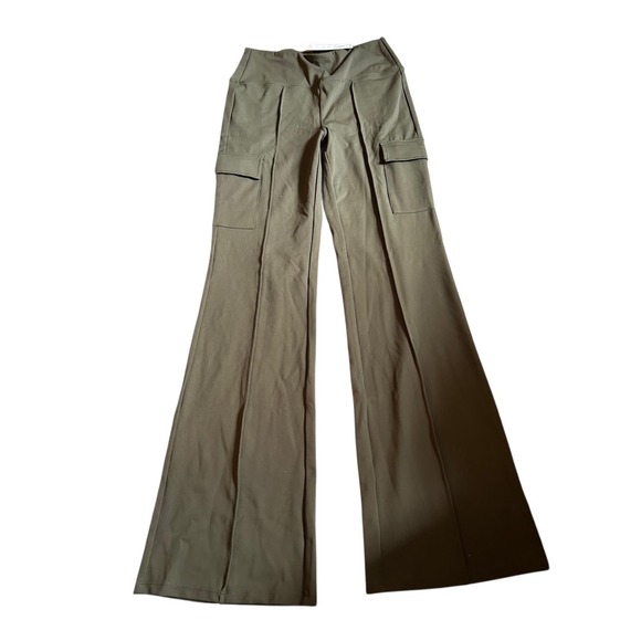 Halara High Waisted Cargo Flare Leggings Pants Olive Green Women's M NWT - Picture 7 of 7